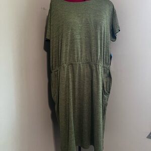 NWT Olive Green “Pacific Haze” Columbia Dress
